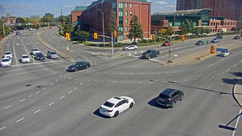 Traffic camera image at 2025-09-14 18:06:17