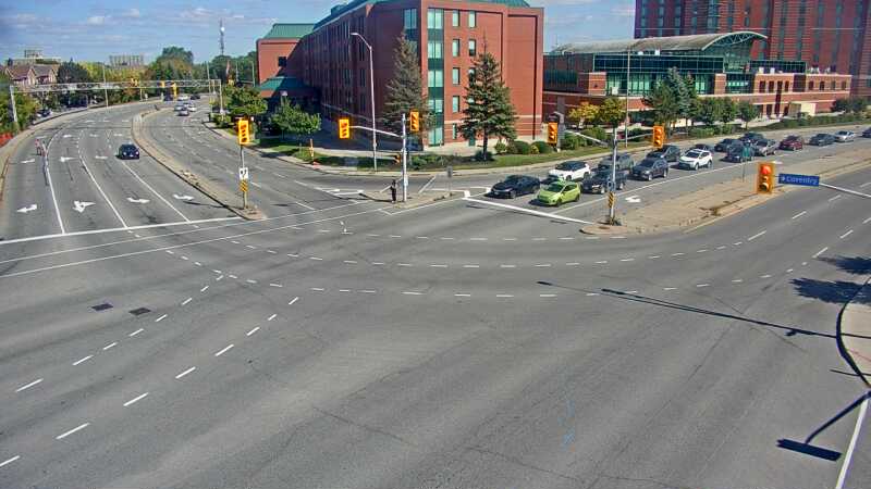 Traffic camera image at 2025-09-14 18:21:06