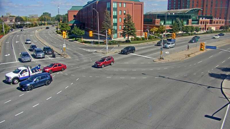 Traffic camera image at 2025-09-14 18:26:15