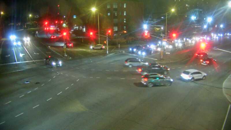 Traffic camera image at 2025-09-17 00:10:55