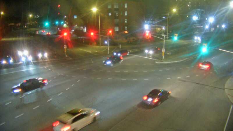 Traffic camera image at 2025-09-17 00:16:03