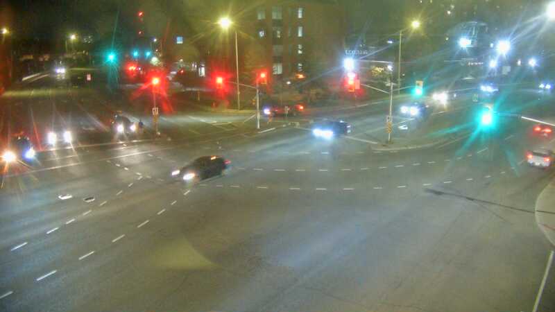 Traffic camera image at 2025-09-17 00:26:05