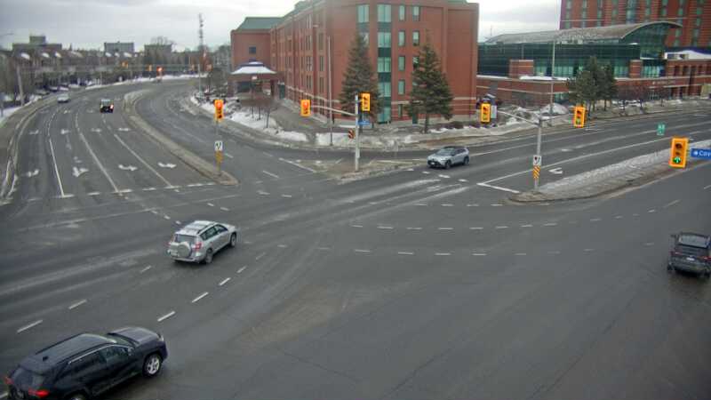 Traffic camera image at 2025-03-09 13:10:50