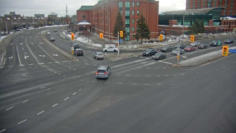 Traffic camera image at 2025-03-09 13:20:54