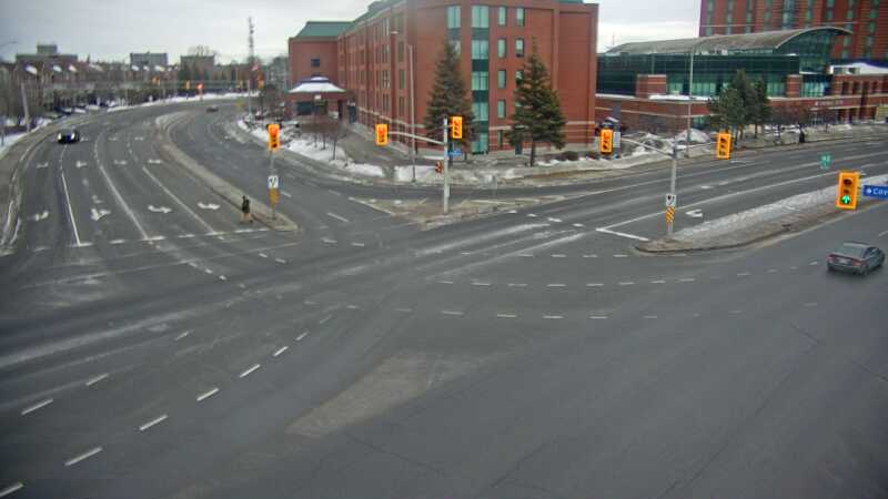 Traffic camera image at 2025-03-09 13:37:20