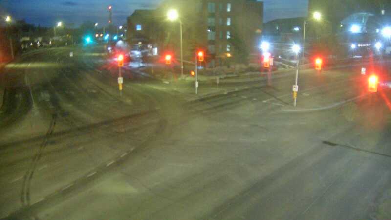 Traffic camera image at 2025-03-15 10:30:52