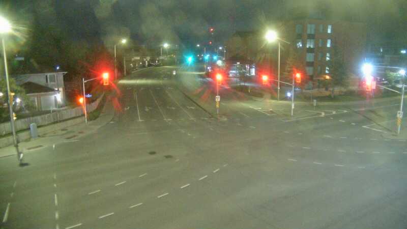 Traffic camera image at 2025-05-09 06:20:56