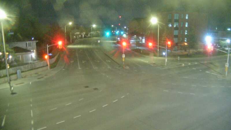Traffic camera image at 2025-05-09 06:40:48