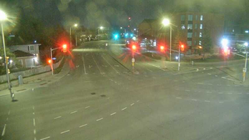 Traffic camera image at 2025-05-09 07:00:51