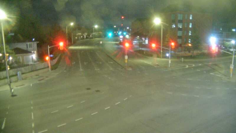 Traffic camera image at 2025-05-09 07:30:49