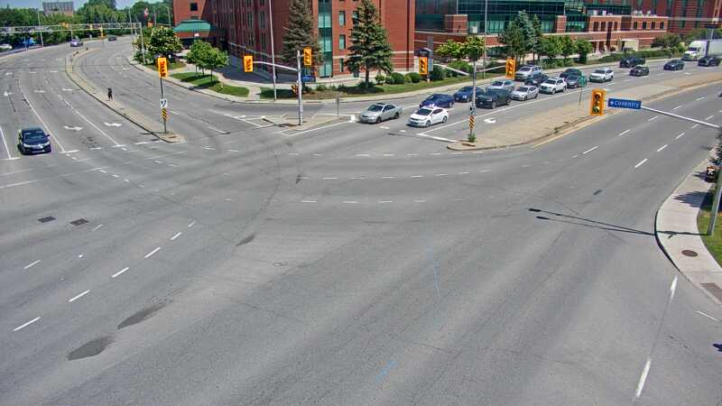 Traffic camera image at 2025-06-30 17:41:06