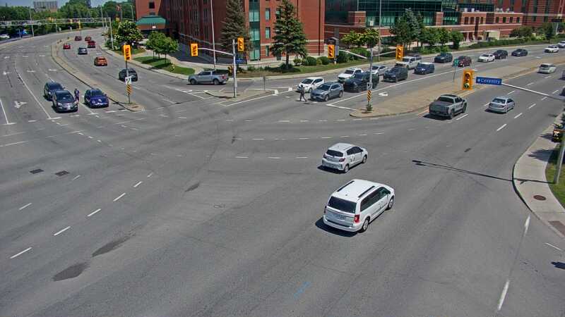 Traffic camera image at 2025-06-30 18:01:10
