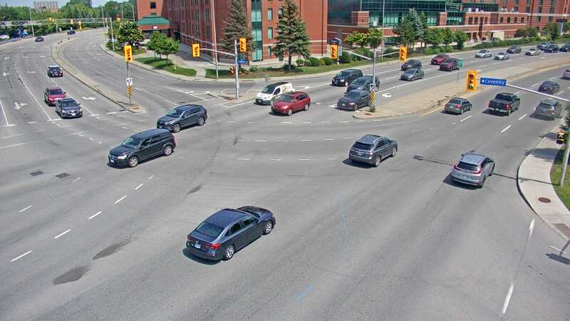 Traffic camera image at 2025-06-30 18:37:46