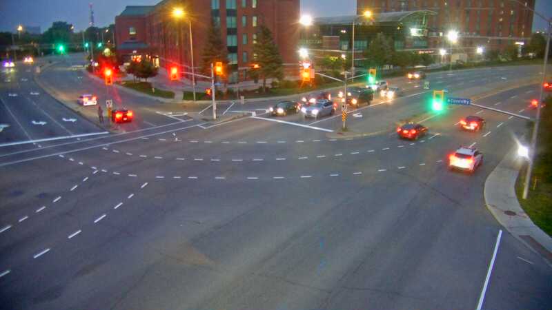 Traffic camera image at 2025-07-31 00:51:02