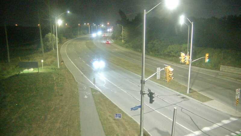 Traffic camera image at 2025-08-04 02:11:05
