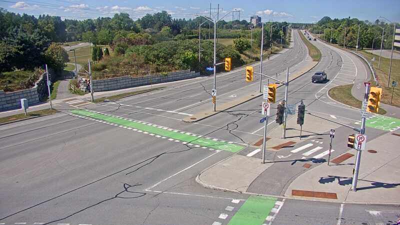 Traffic camera image at 2025-08-31 16:46:08