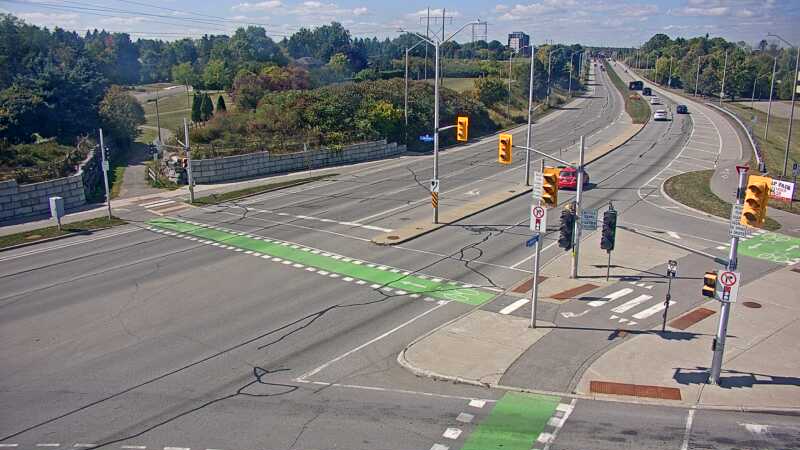 Traffic camera image at 2025-09-14 17:21:08