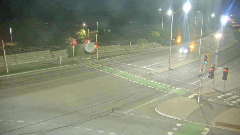 Traffic camera image at 2025-09-18 00:36:01
