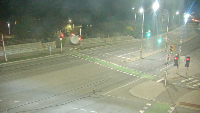 Traffic camera image at 2025-09-18 01:06:05