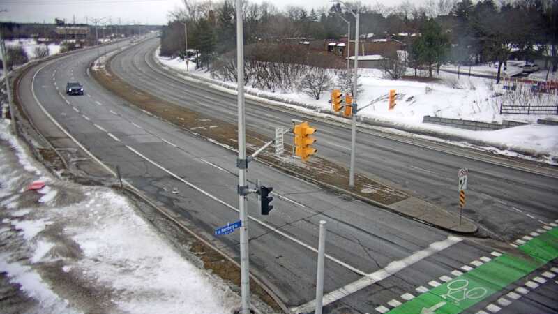 Traffic camera image at 2025-03-09 14:01:07