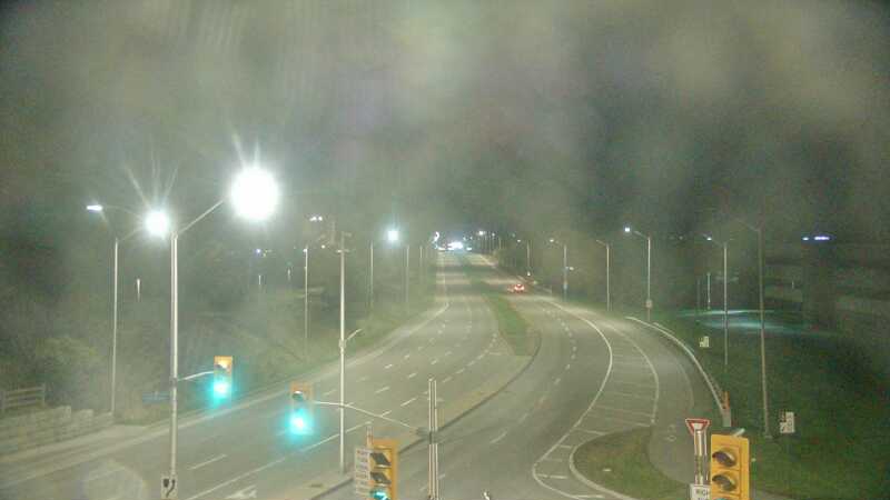 Traffic camera image at 2025-05-09 07:10:42