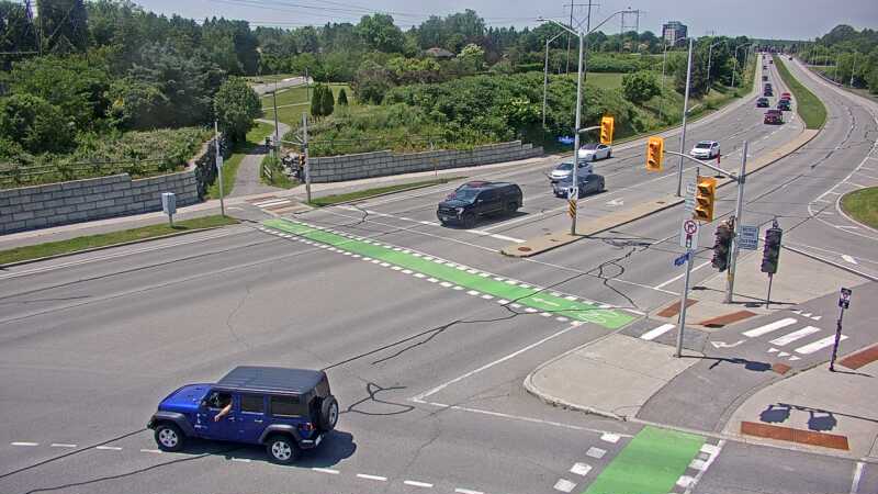 Traffic camera image at 2025-06-30 17:16:22