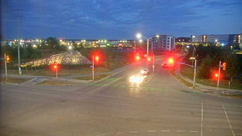 Traffic camera image at 2025-08-25 00:20:58
