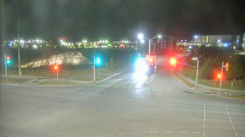 Traffic camera image at 2025-08-25 03:51:06