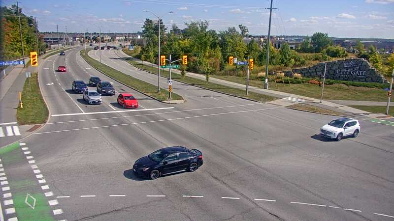 Traffic camera image at 2025-09-14 18:26:15