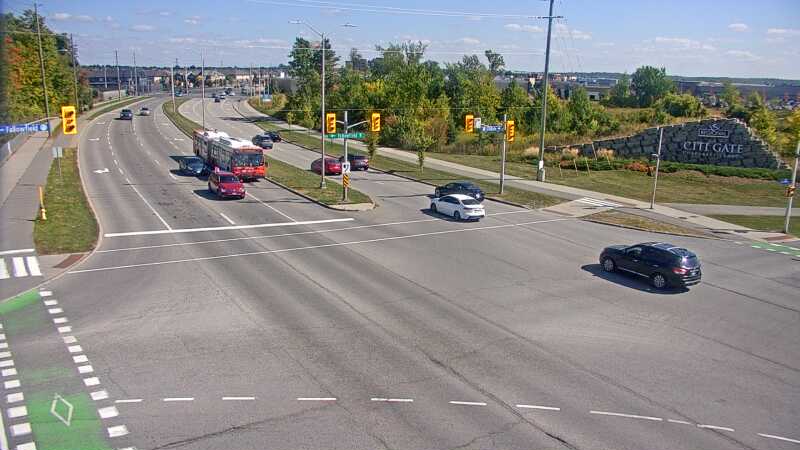 Traffic camera image at 2025-09-14 18:36:04