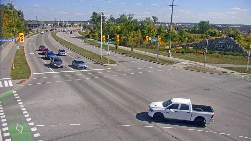 Traffic camera image at 2025-09-14 18:41:15