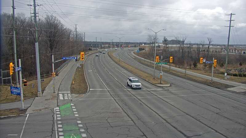 Traffic camera image at 2025-03-25 15:05:43