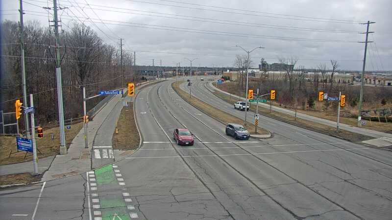 Traffic camera image at 2025-03-25 15:25:49