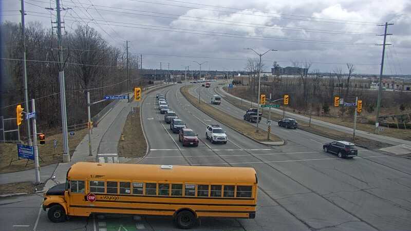Traffic camera image at 2025-03-25 15:37:52