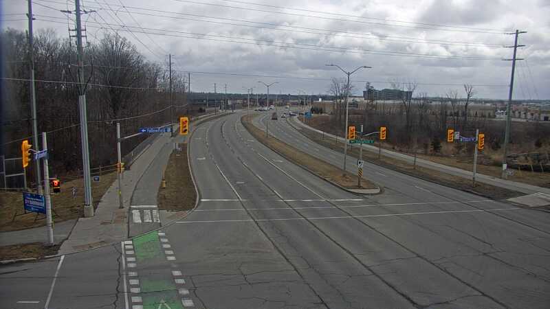 Traffic camera image at 2025-03-25 15:40:51
