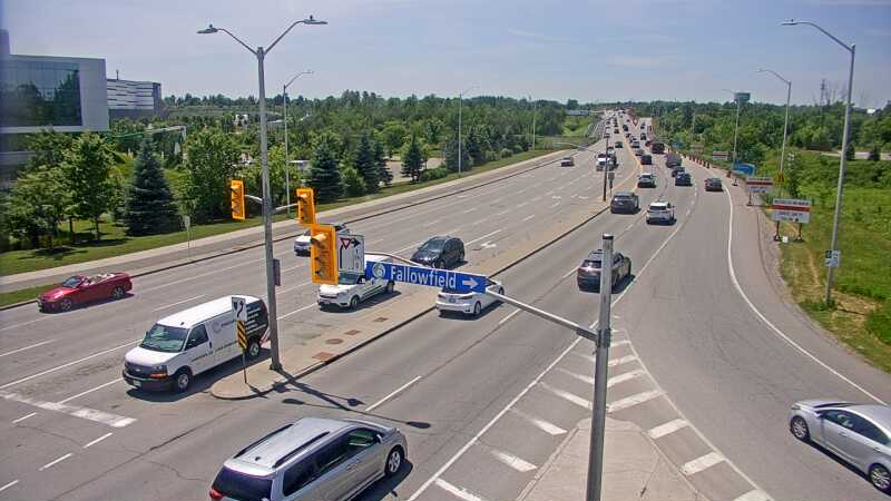 Traffic camera image at 2025-06-30 17:37:46