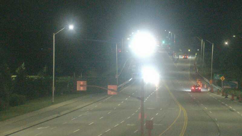 Traffic camera image at 2025-07-06 02:16:05