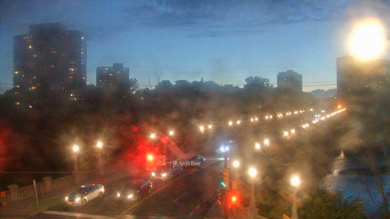 Traffic camera image at 2025-08-25 00:26:01