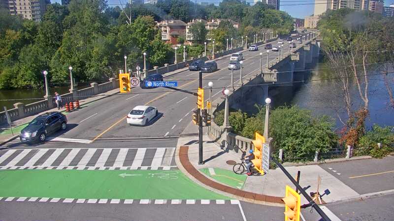 Traffic camera image at 2025-08-31 14:56:09