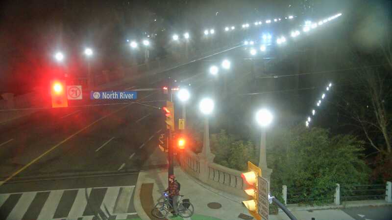Traffic camera image at 2025-09-16 02:21:06