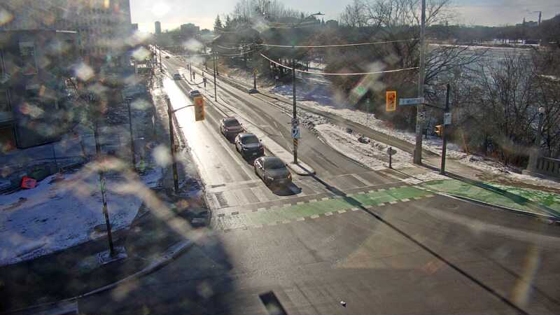 Traffic camera image at 2024-12-21 15:36:39