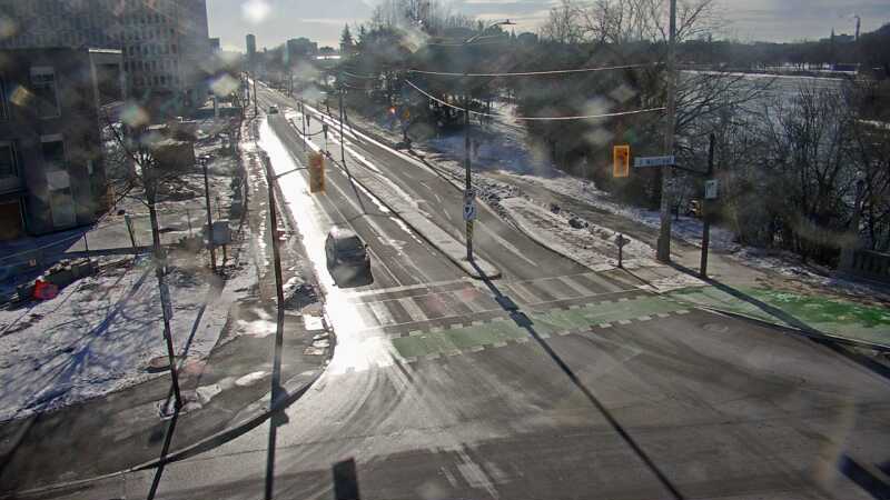 Traffic camera image at 2024-12-21 16:10:56