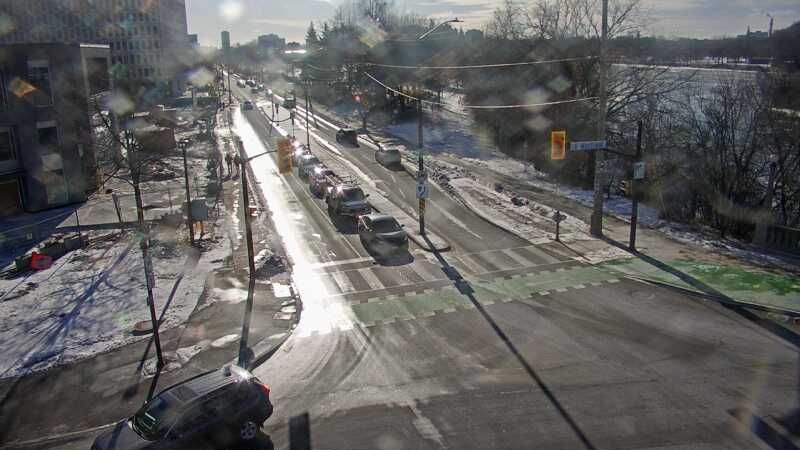 Traffic camera image at 2024-12-21 16:16:06