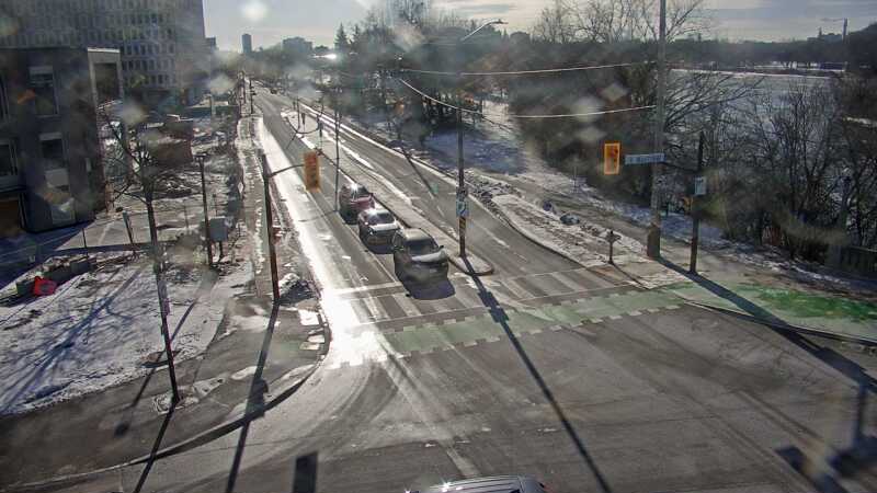 Traffic camera image at 2024-12-21 16:26:04