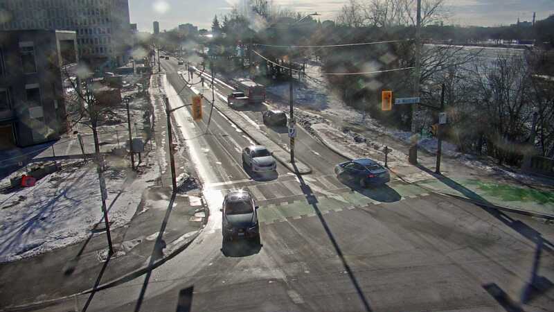 Traffic camera image at 2024-12-21 16:31:41