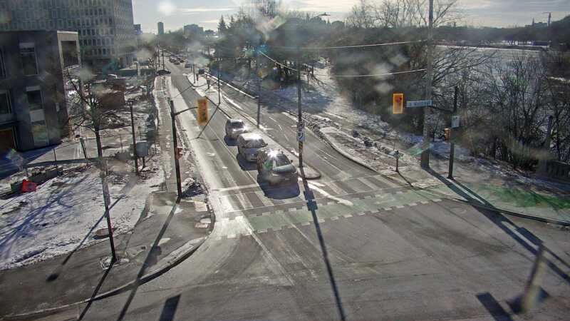 Traffic camera image at 2024-12-21 16:46:15