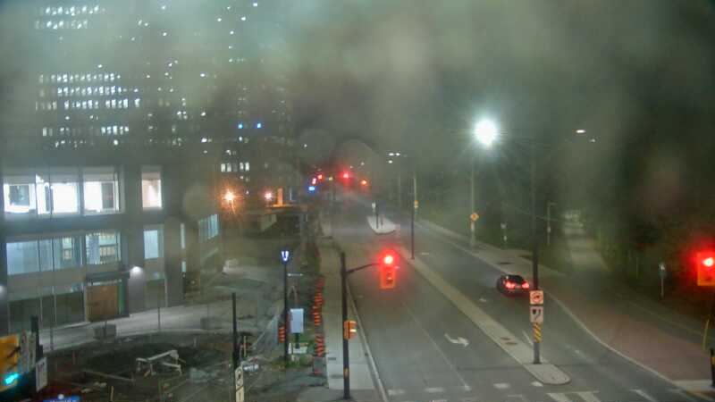 Traffic camera image at 2025-05-09 06:25:46