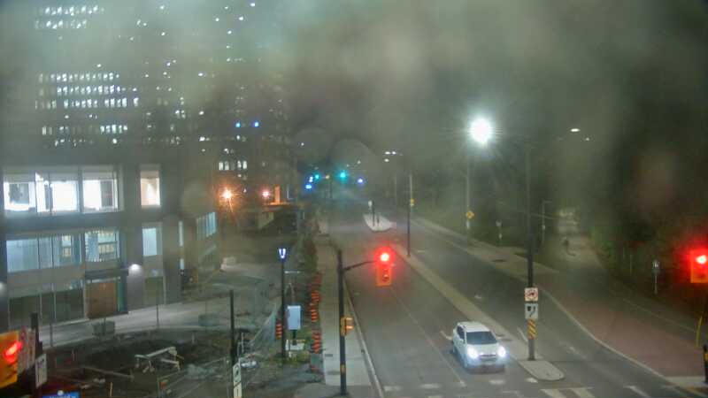 Traffic camera image at 2025-05-09 06:30:47