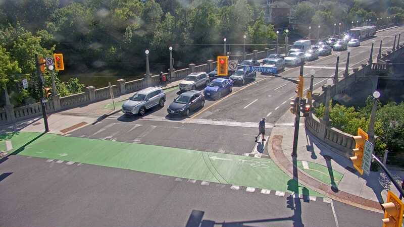 Traffic camera image at 2025-06-30 20:51:05