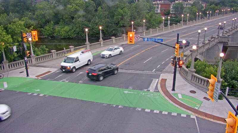 Traffic camera image at 2025-07-01 00:26:09